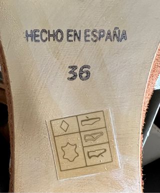 Zapatos de ceremonia. 