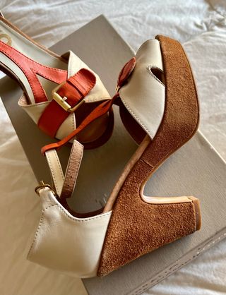 Zapatos de ceremonia. 