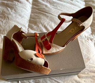 Zapatos de ceremonia. 