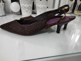 Zapato de vestir de Cortefiel con poquito tacón 