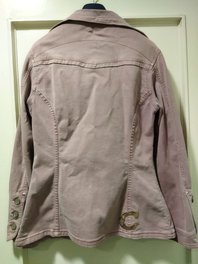 Chaqueta vaquera lila/morada.Cimarrón.