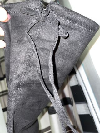 Botas súper altas negras talla 37