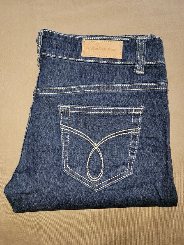 Vaqueros CALVIN KLEIN. T 29
