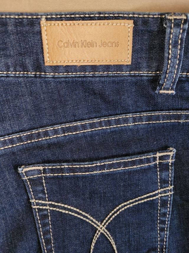 Vaqueros CALVIN KLEIN. T 29