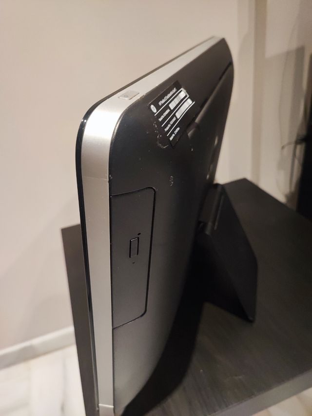 HP con pantalla tactil