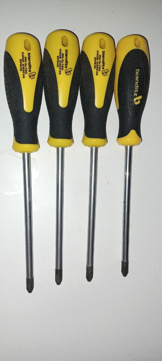 Juego de destornilladores bianditz