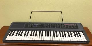 PIANO CASIO DE SOBREMESA