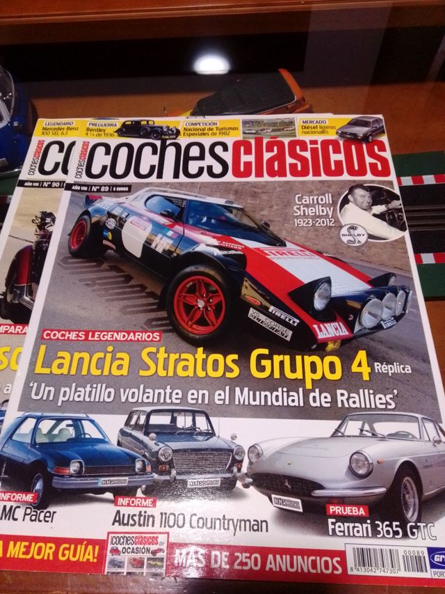 REVISTA COCHES CLÁSICOS.