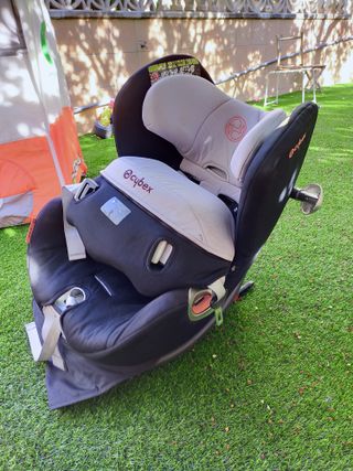 sillita porta bebé  grupo 0-1 Cybex con isofix