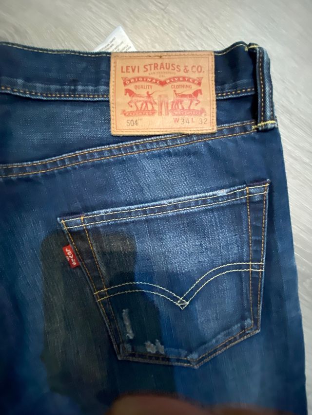 Levis hombre
