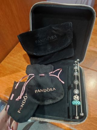 PANDORA PULSERA DE PLATA CHARMS Y JOYERO 