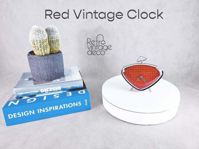 Reloj despertador vintage de la era espacial.