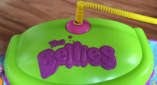 Estación Virus Tester de Bellies con muñeco