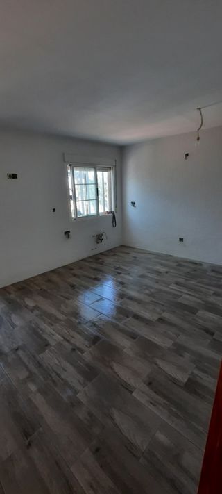 Alicatador Solador Español