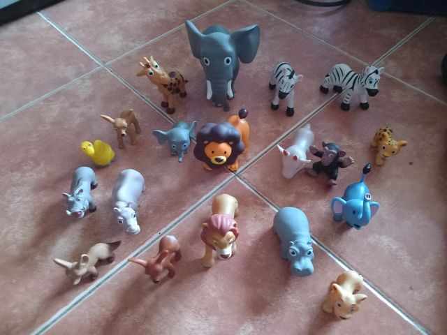 Lote muñecos del Rey leon