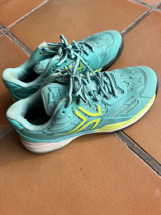 Zapatillas pádel y tenis, suela de espiga