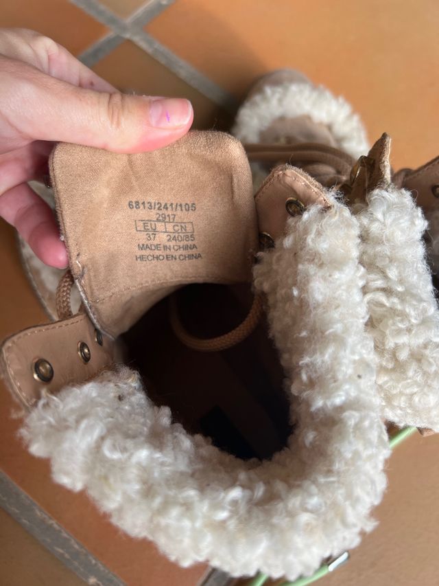 Botas calentitas con borrego