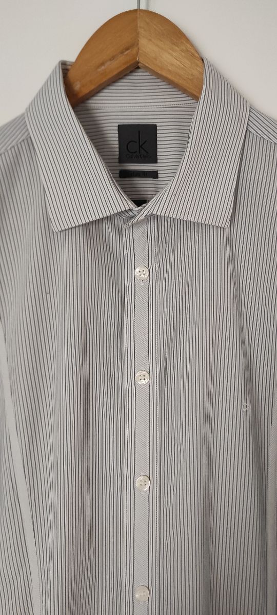 Camisa Calvin klein Slim Fit talla 43
