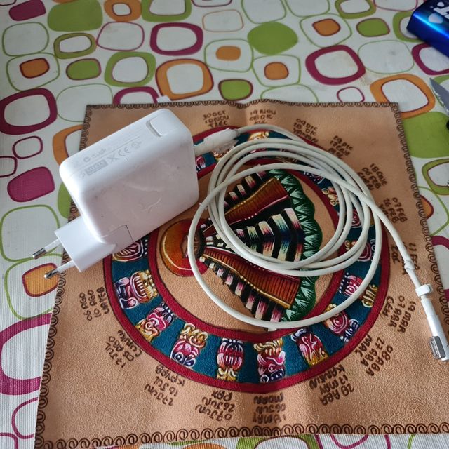 cable apple