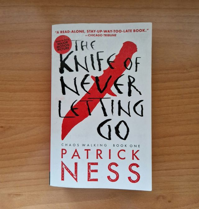 Libro "The Knife of Never Letting Go"