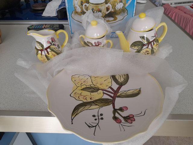 set porcellana dipinti a mano