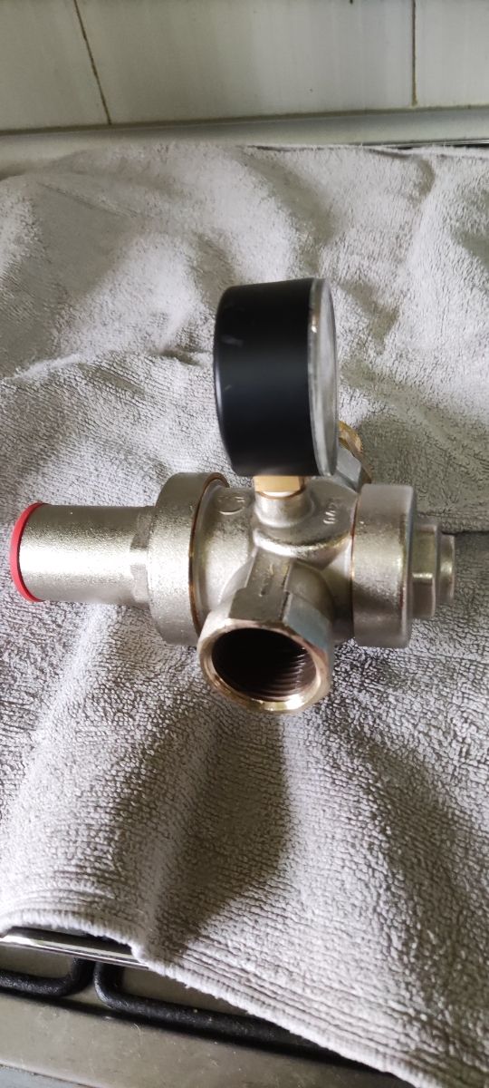 válvula de presión 1 pulgada