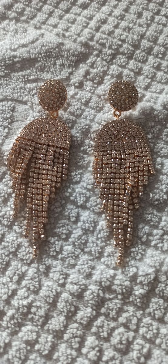 Orecchini con strass