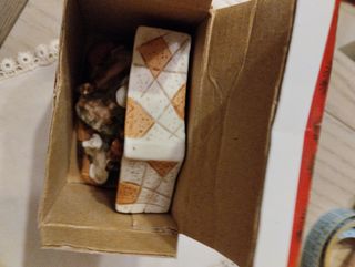 Mini presepe in porcellana.Collezionismo