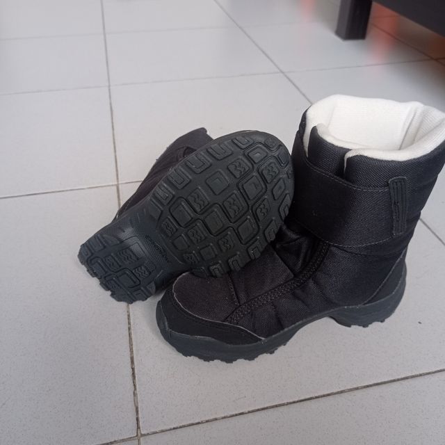 botas niño decathlon T28