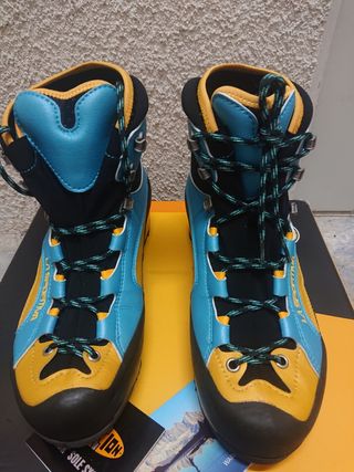 Botas La sportiva T 39,5 nuevas 