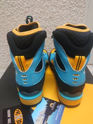 Botas La sportiva T 39,5 nuevas 
