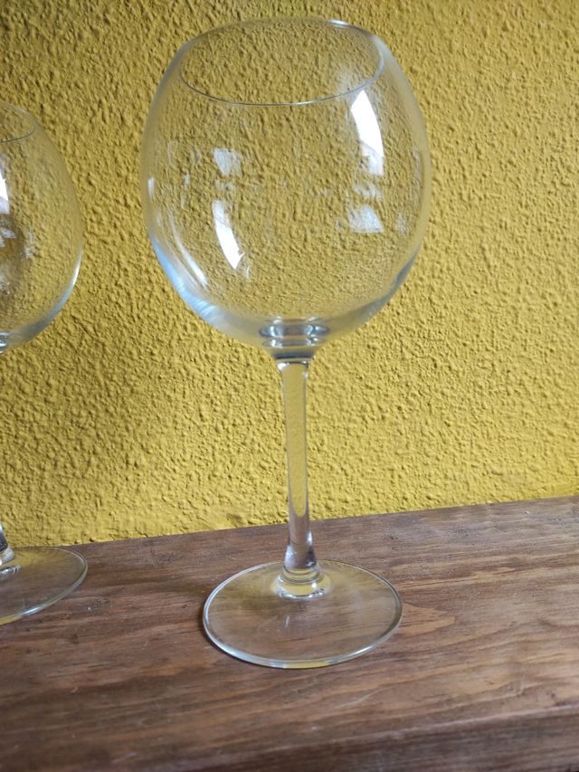 Juego 6 copas cristal. Vino