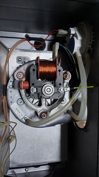 Caldera Neobit 24 24 F y Sara despiece