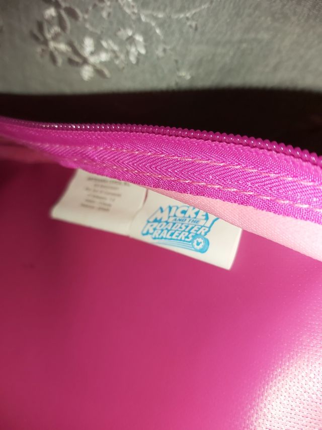 Mochila pequeña Minnie Mouse.