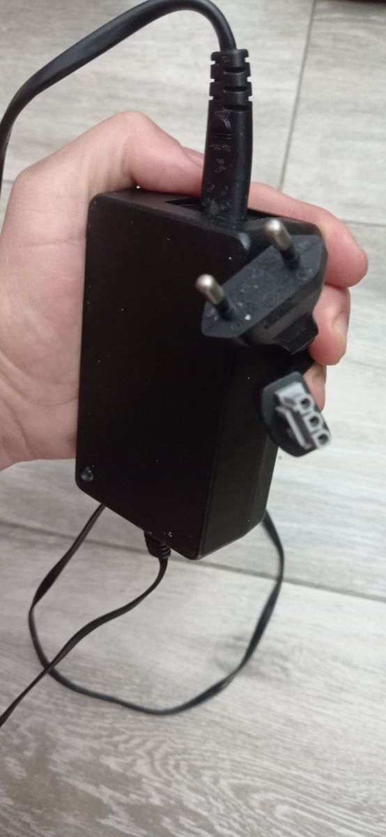 FUENTE DE ALIMENTACIÓN IMPRESORA HP