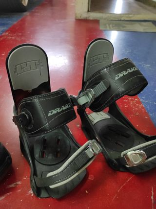 botas Burton T44 ,y fijaciones 
