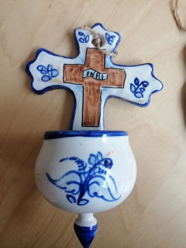 Aguas benditeras decorativas