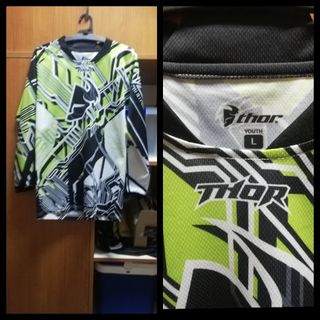 vende lote ropa y pantalón marca roan 