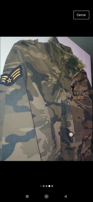 Cazadora Stradivarius militar talla M, usada un pa