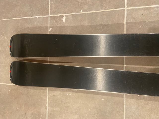 Esquis Rosignol pmc 2000  de 162 cm