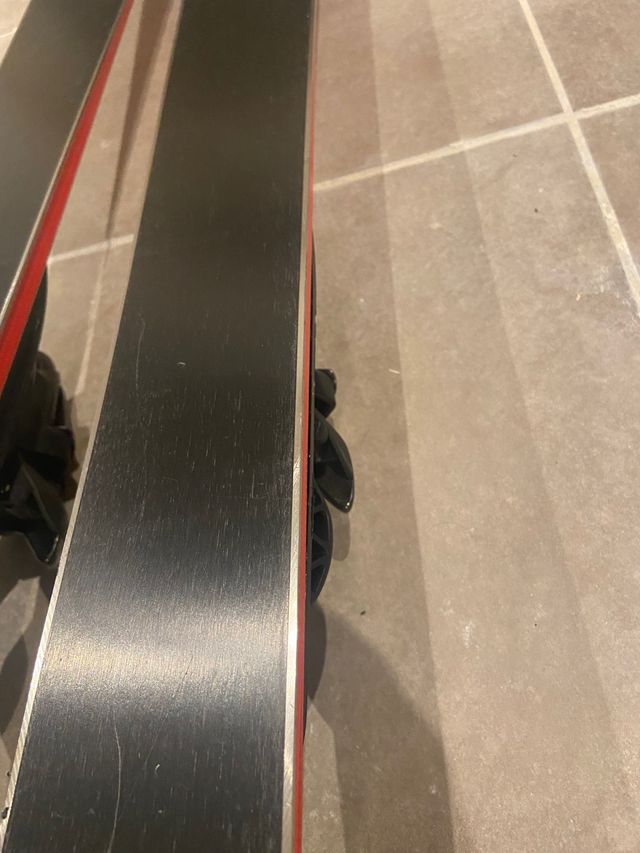 Esquis Rosignol pmc 2000  de 162 cm