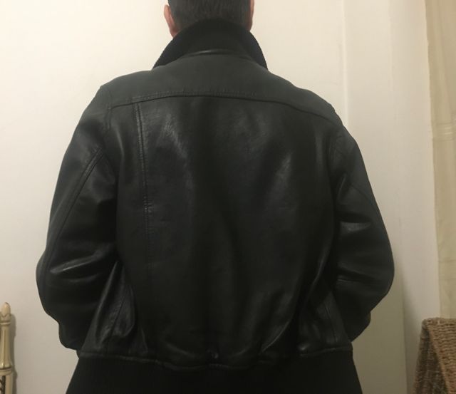 Cazadora biker piel negra