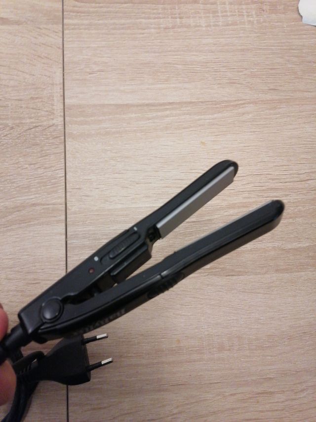 Mini plancha de pelo para viaje Babyliss