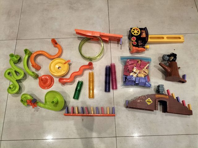 Juego fichas dominó efecto mariposa  El Hormiguero