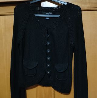 Chaqueta negra fiesta Mango. Talla 38/S 