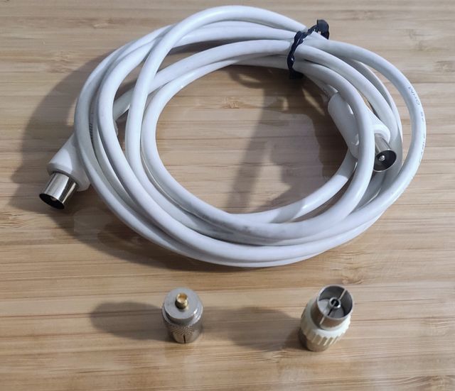 Cables antena TV y distribuidores ExtraStar