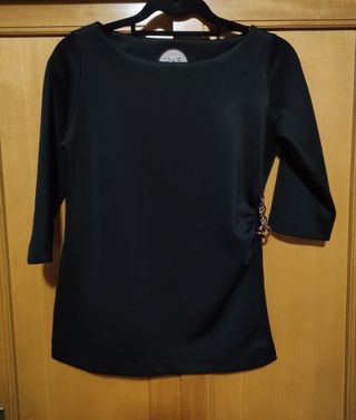 Almatrichi blusa negra fiesta T. 36 detalle dorado