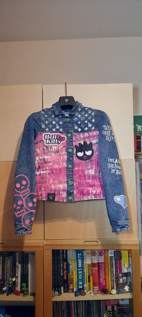 Bellissima giacca denim customizzata a mano!