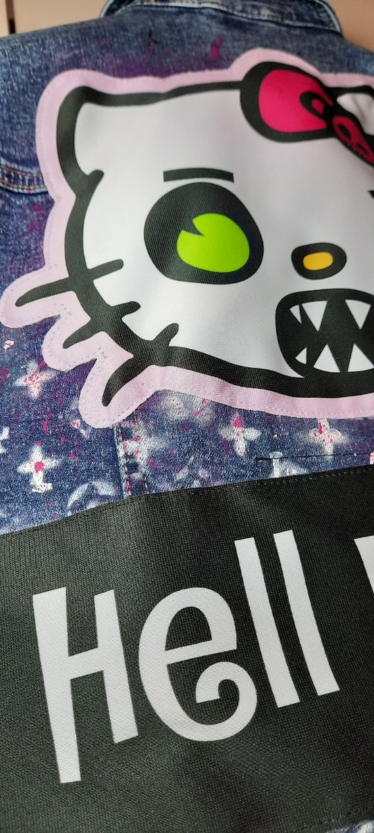 Bellissima giacca denim customizzata a mano!