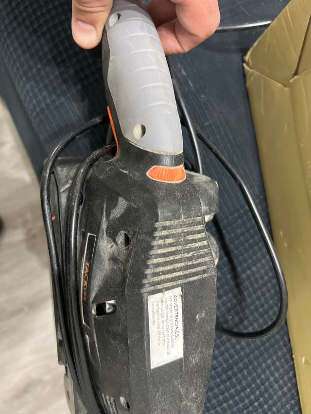 Lijadora de banda tack lide